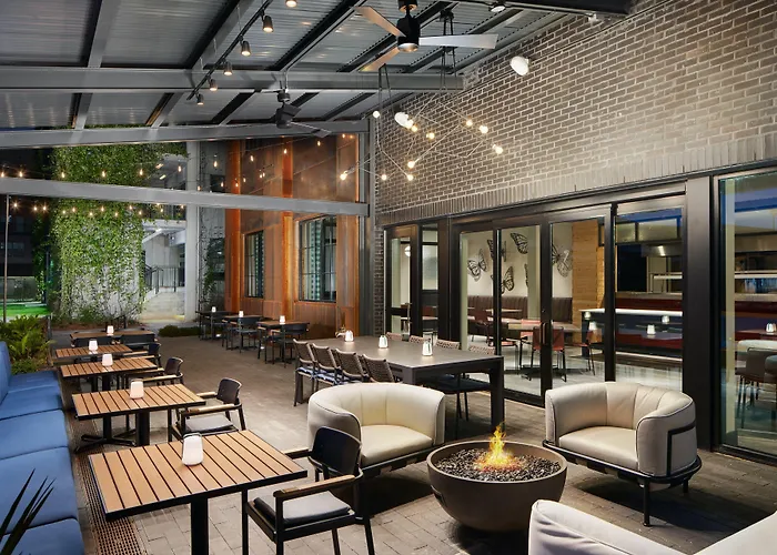 Hotel Indigo - Collegetown By Ihg