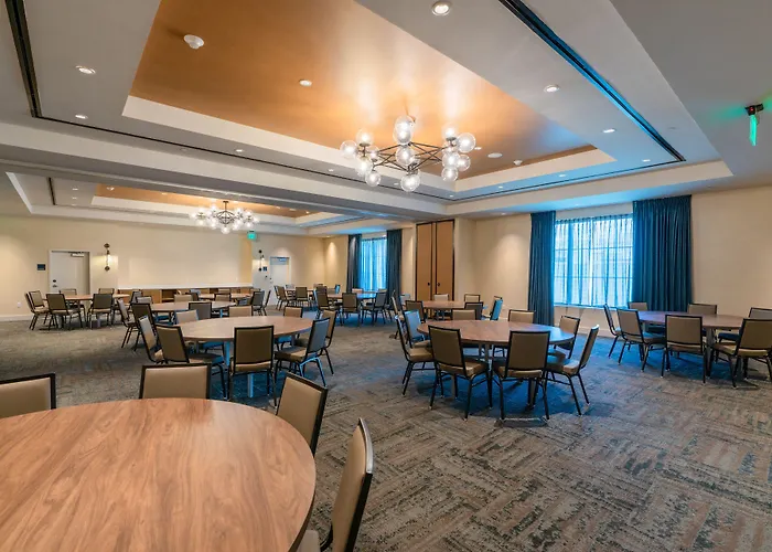 Indigo - Collegetown By Ihg Hotel