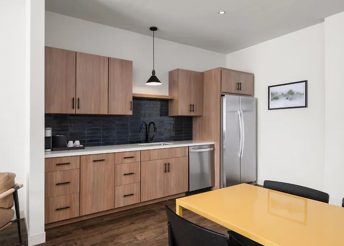 Indigo - Collegetown By Ihg Hotel 3*