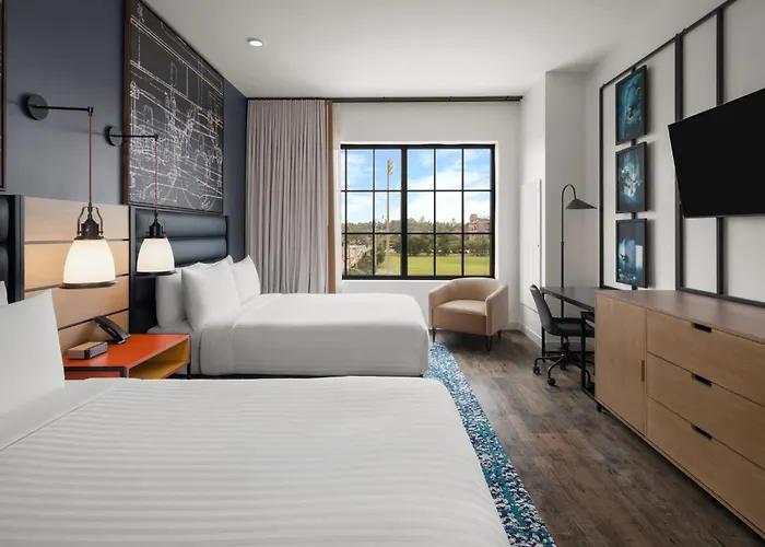 Hotel Indigo - Collegetown By Ihg